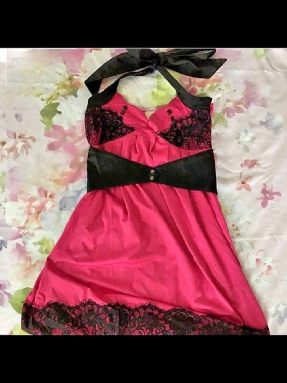 GYARU Golds Infinity Lace Mini Dress in Pink & Black Size Medium